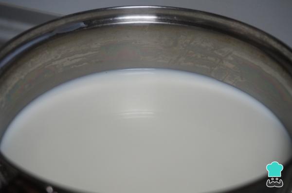 Recette de Torrijas à la crème anglaise - Étape 1