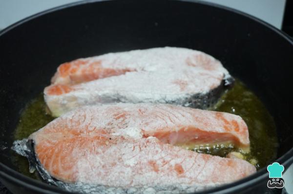 Recette de saumon au bord de la rivière - Étape 3