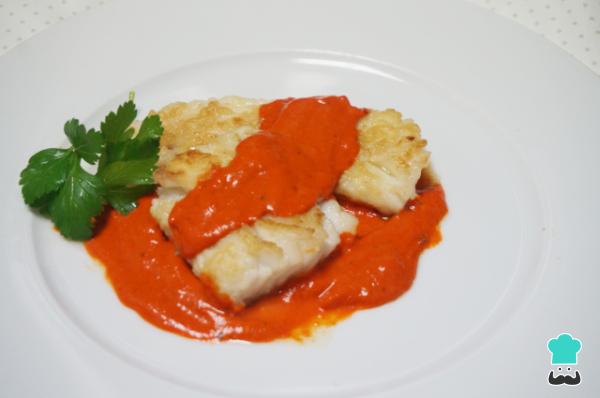 Recette de Merlu à la sauce piquillo - Étape 7