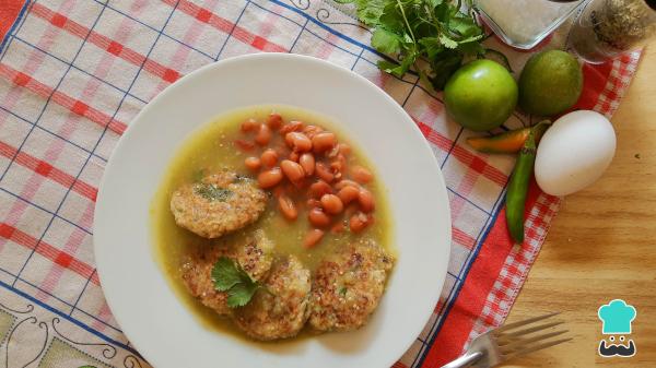 Recette de Crêpes de Thon à la Sauce Verte - Étape 5