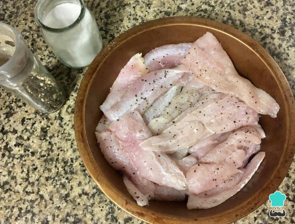 Recette de Merlu à la romaine - Étape 1
