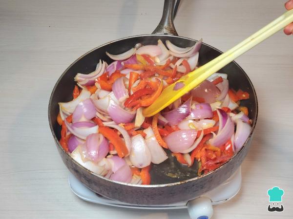 Recette de nouilles au poulet sautées - Étape 4
