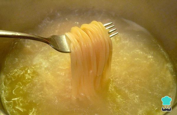 Recette Spaghetti au bœuf haché - Étape 1
