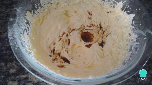Recette de langues de chat - Étape 2