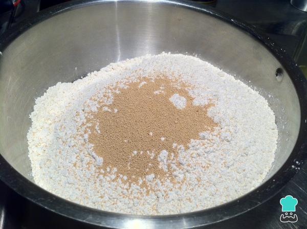 Recette de pâte à base de pizza - Étape 2