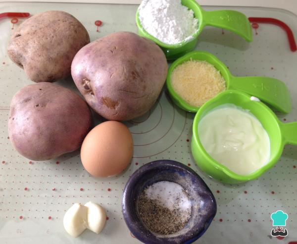 Recette de Gnocchis de Pommes de Terre à la Sauce Alfredo - Étape 1