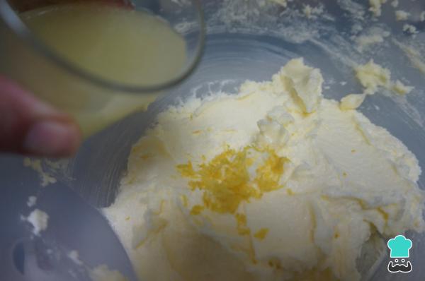 Recette de gâteau moelleux au citron - Étape 2
