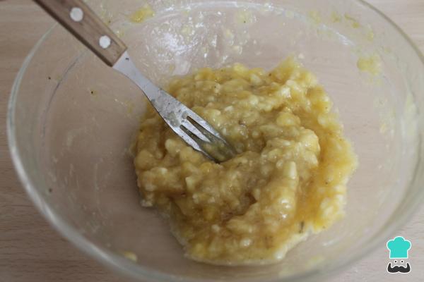 Recette de pudding à la banane avec de l'huile - Étape 1