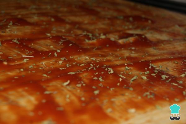 Recette de pizza au jambon, fromage et champignons - Étape 2