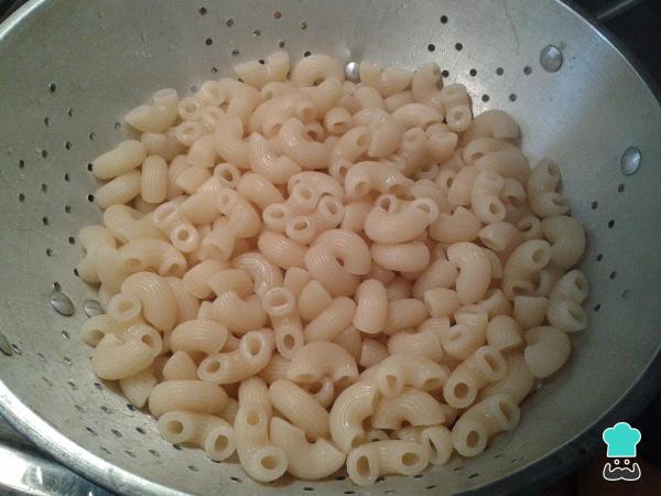 Recette de pâtes à la sauce aux arachides - Étape 2