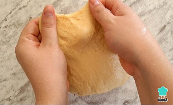 Recette du Pain des morts farci à la crème - Étape 6
