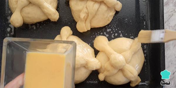 Recette du Pain des morts farci à la crème - Étape 11