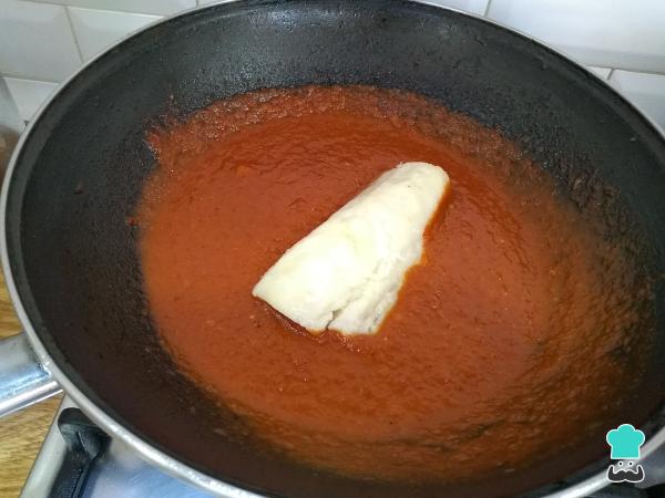 Recette de Morue à la sauce piquillo - Étape 7
