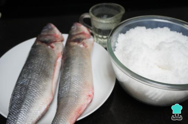 Recette de bar salé - Étape 1