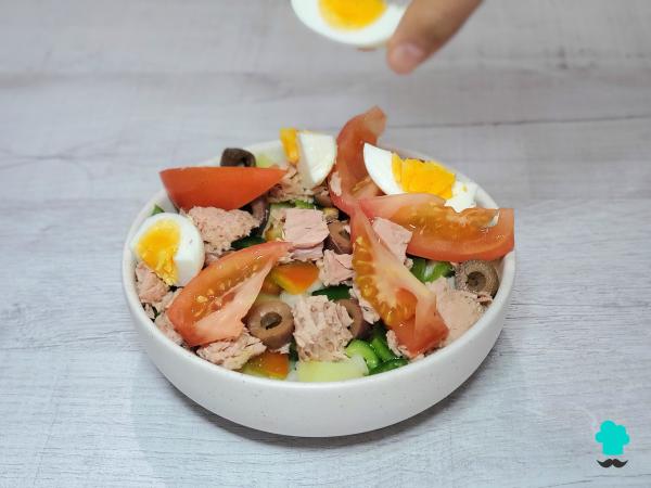 Recette Traditionnelle de Salade de Campagne : le plat le plus complet et le plus frais pour les journées chaudes - Étape 6