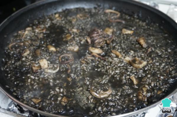Recette de Croquettes de Riz Noir - Étape 1