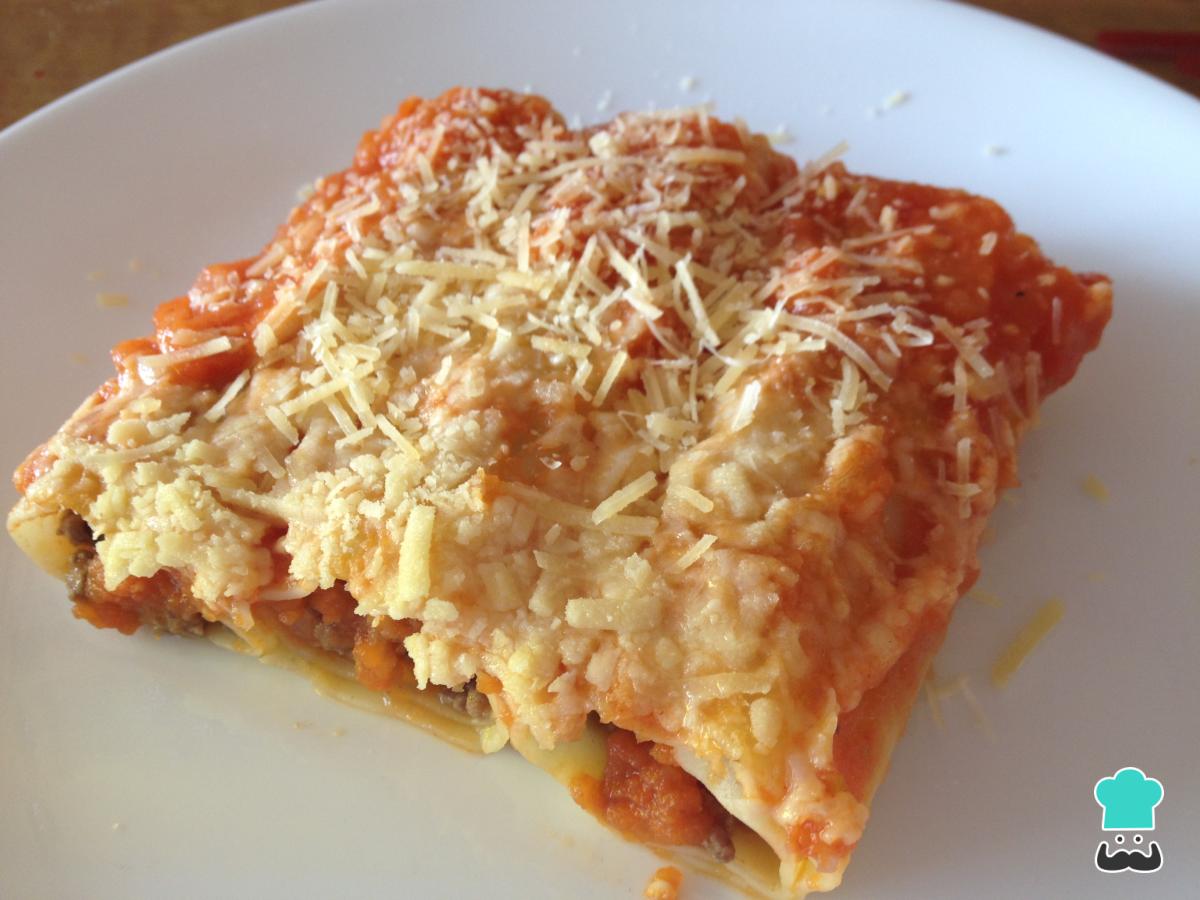 Recette de Cannellonis à la sauce napolitaine