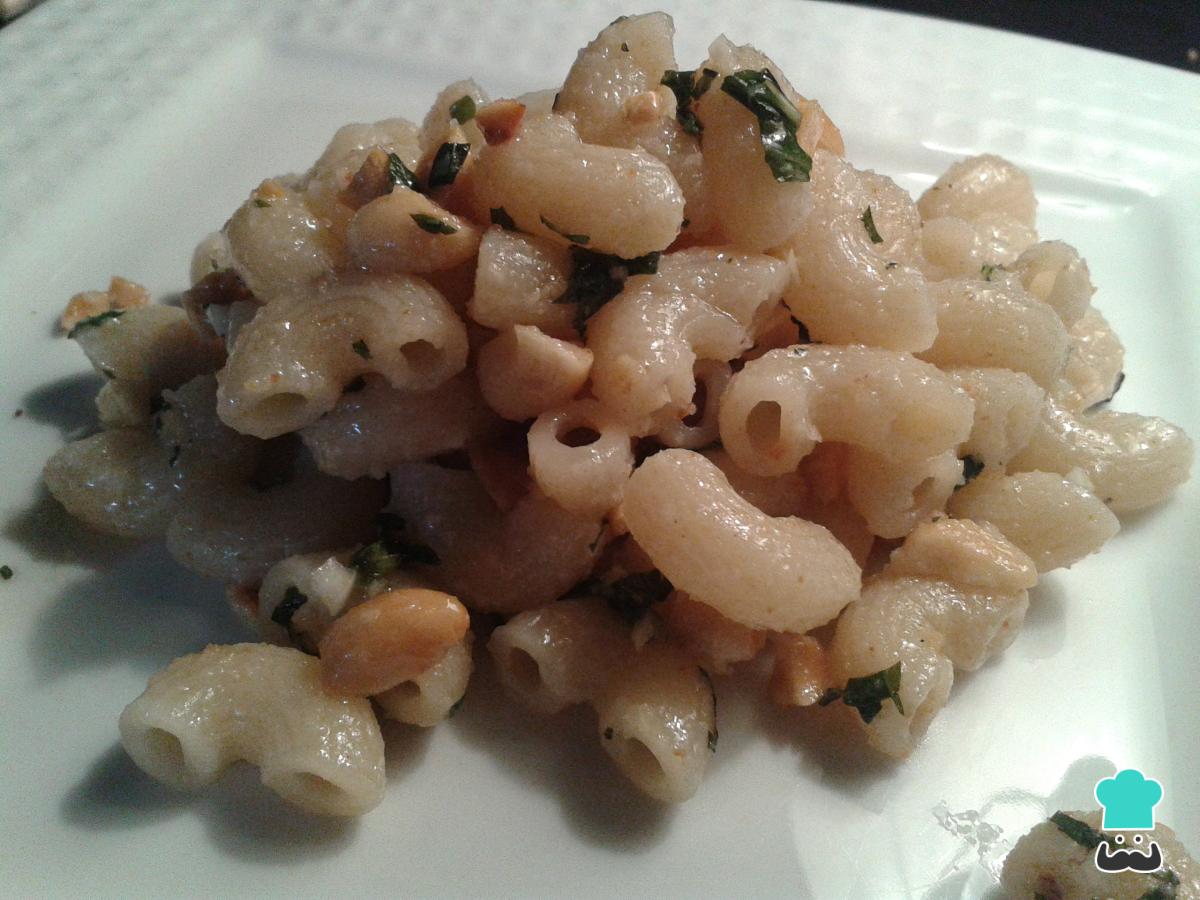 Recette de pâtes à la sauce aux cacahuètes