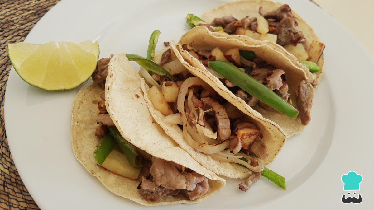 Recette de tacos au steak et aux pommes de terre