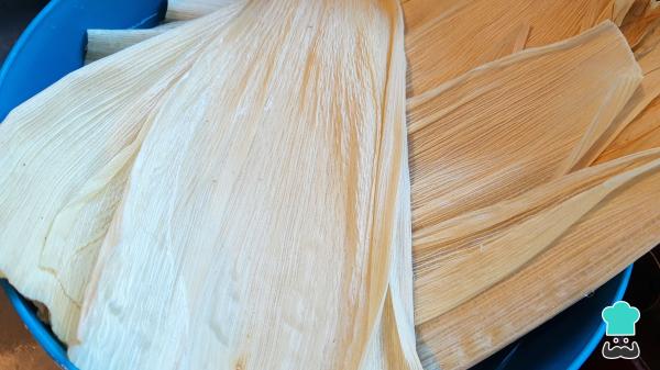 Recette de Tamales d'Ananas à la Noix de Coco - Étape 1