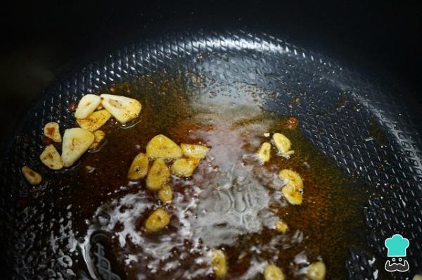 Recette de ragoût de merlu aux pommes de terre - Étape 5