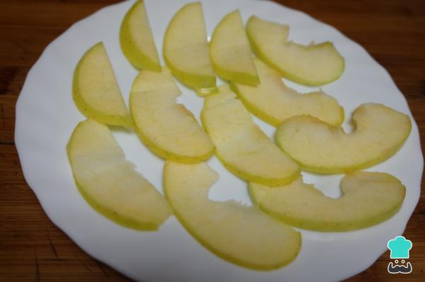 Recette des Mille feuilles de foie à la pomme et oignon caramélisé - Étape 4
