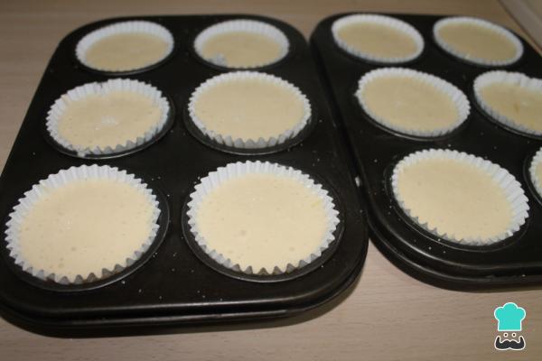 Recette de cupcakes faits maison de grand-mère - Étape 8