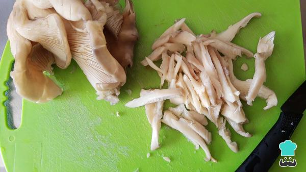 Recette de Tinga aux champignons - Étape 4