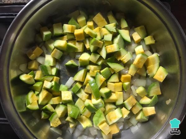 Recette Cake aux courgettes et maïs - Étape 2