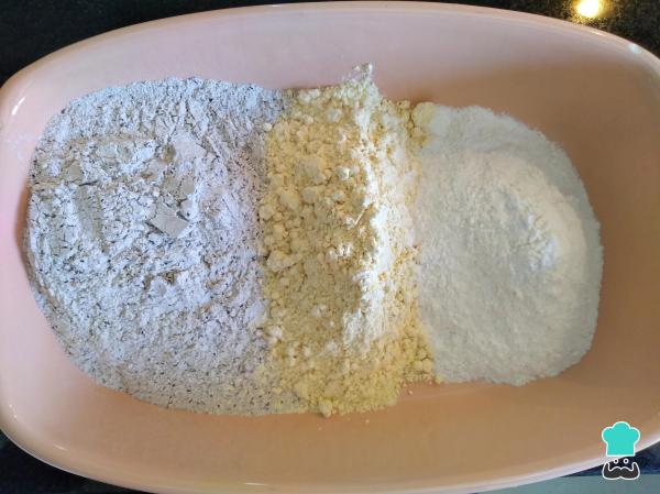 Recette de pain sans farine de blé - Étape 1