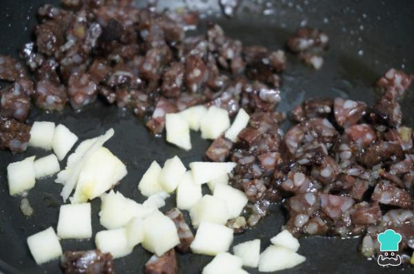Recette Boudin noir et croquettes de pommes - Étape 2