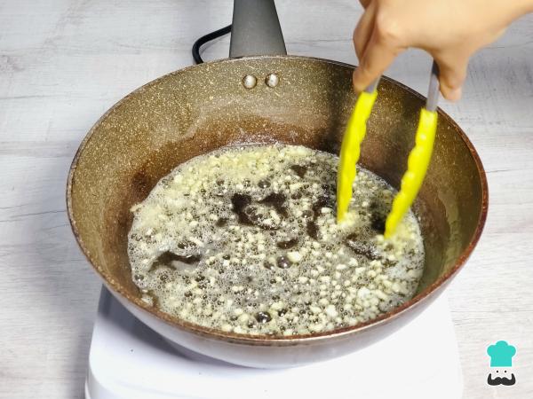 Recette de Nouilles au beurre et à l'ail - Étape 5