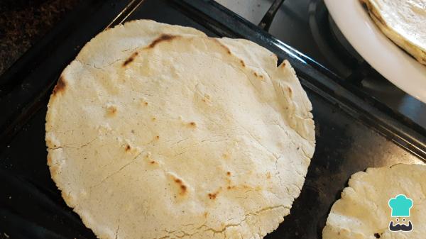 Recette de Tlayudas de Oaxaca - Étape 3