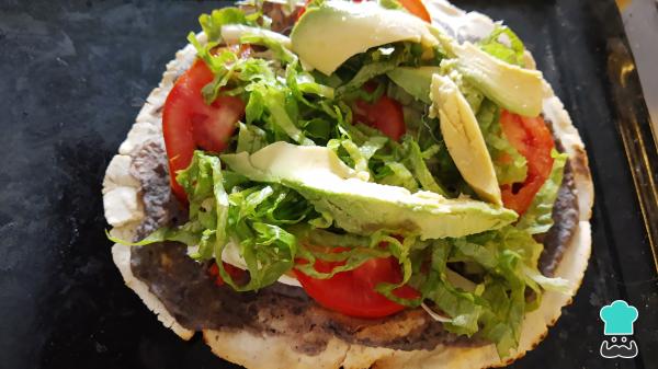 Recette de Tlayudas de Oaxaca - Étape 6