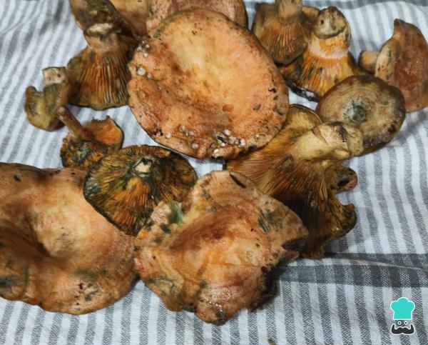 Recette Chanterelles grillées - Étape 1