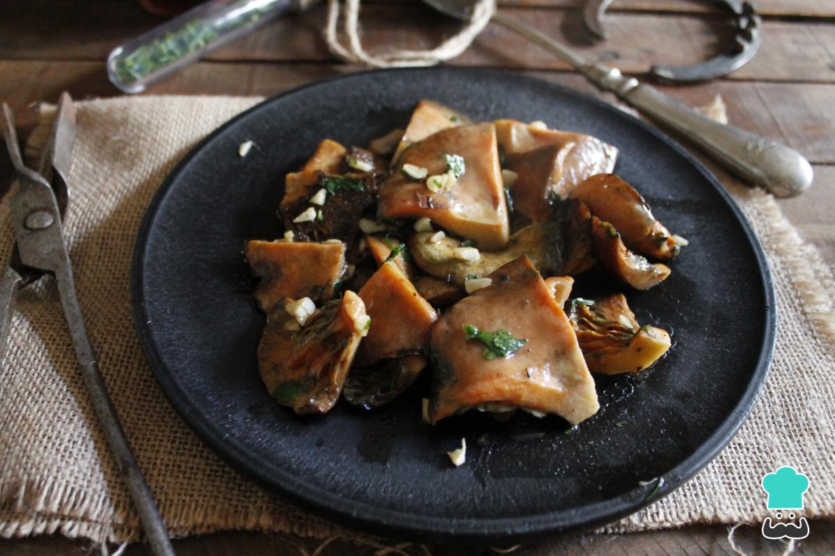 Recette de girolles à l'ail