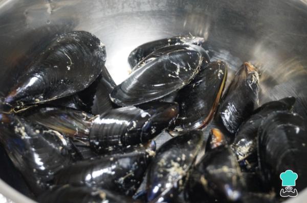 Recette de Croquettes de Moules - Étape 1