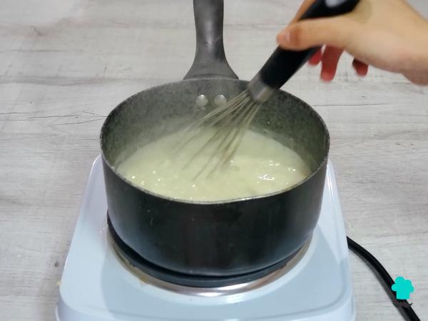 Recette de Cannellonis au thon et aux œufs avec béchamel : la version maison la plus crémeuse et la plus simple - Étape 10