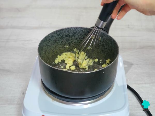 Recette de Cannellonis au thon et aux œufs avec béchamel : la version maison la plus crémeuse et la plus simple - Étape 9