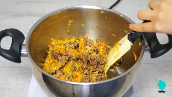 Recette de lasagnes aux courgettes et viande hachée : la version allégée du classique italien tout aussi juteux - Étape 4