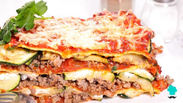 Recette de lasagnes aux courgettes et viande hachée : la version allégée du classique italien tout aussi juteux - Étape 13