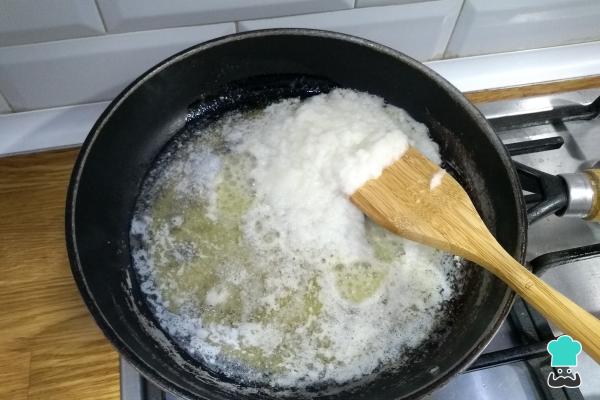 Recette de croquettes de poulet maison de grand-mère - Étape 2