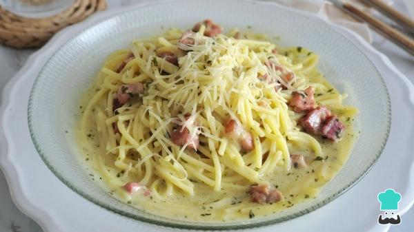 Recette crémeuse à la carbonara à la pistache qui donnera envie à tout le monde d'en avoir plus - Étape 9