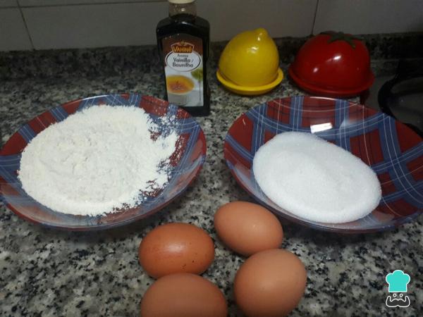 Recette Bras de Gitane à la crème et aux fruits - Étape 1