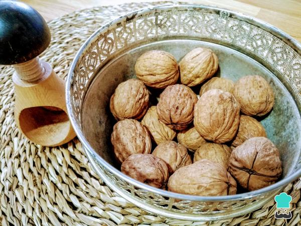 Recette de Noix Caramélisées - Étape 1