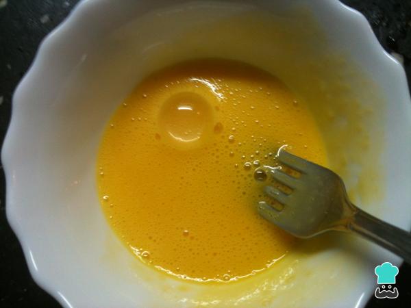 Recette de Mug Cake sans sucre – Étape 1