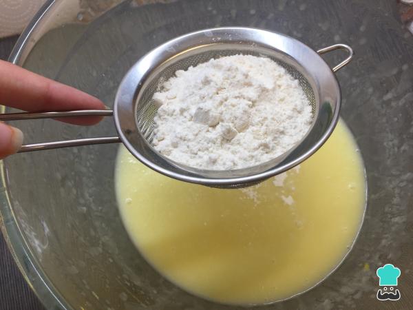 Recette de Gâteau au Citron et au Yaourt - Étape 5