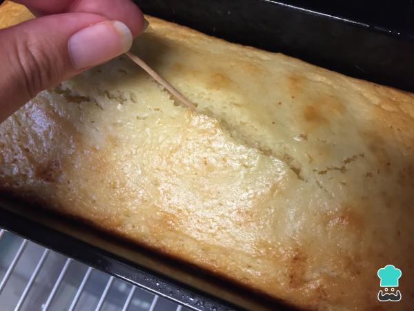 Recette de Gâteau au Citron et au Yaourt - Étape 7