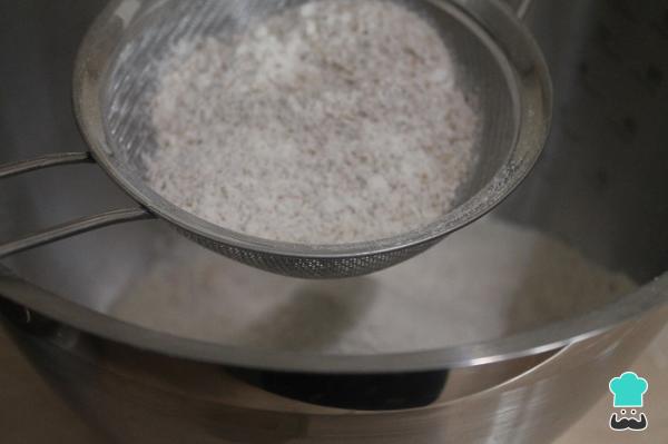 Recette de Pain de blé entier aux œufs - Étape 1