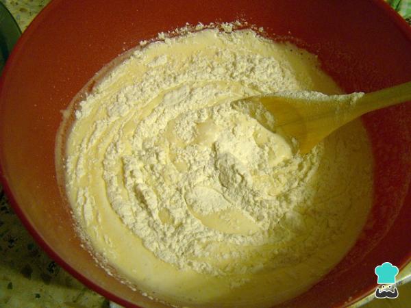 Recette de gâteau au yaourt grec - Étape 4
